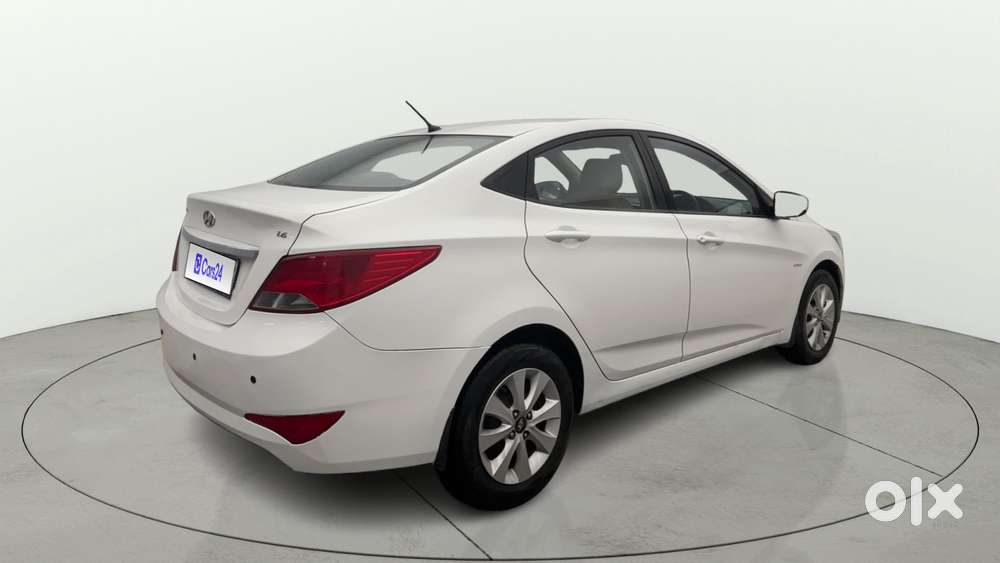 Hyundai Verna [2015-2017] Fluidic 4s 1.6 Vtvt S, 2015, Petrol