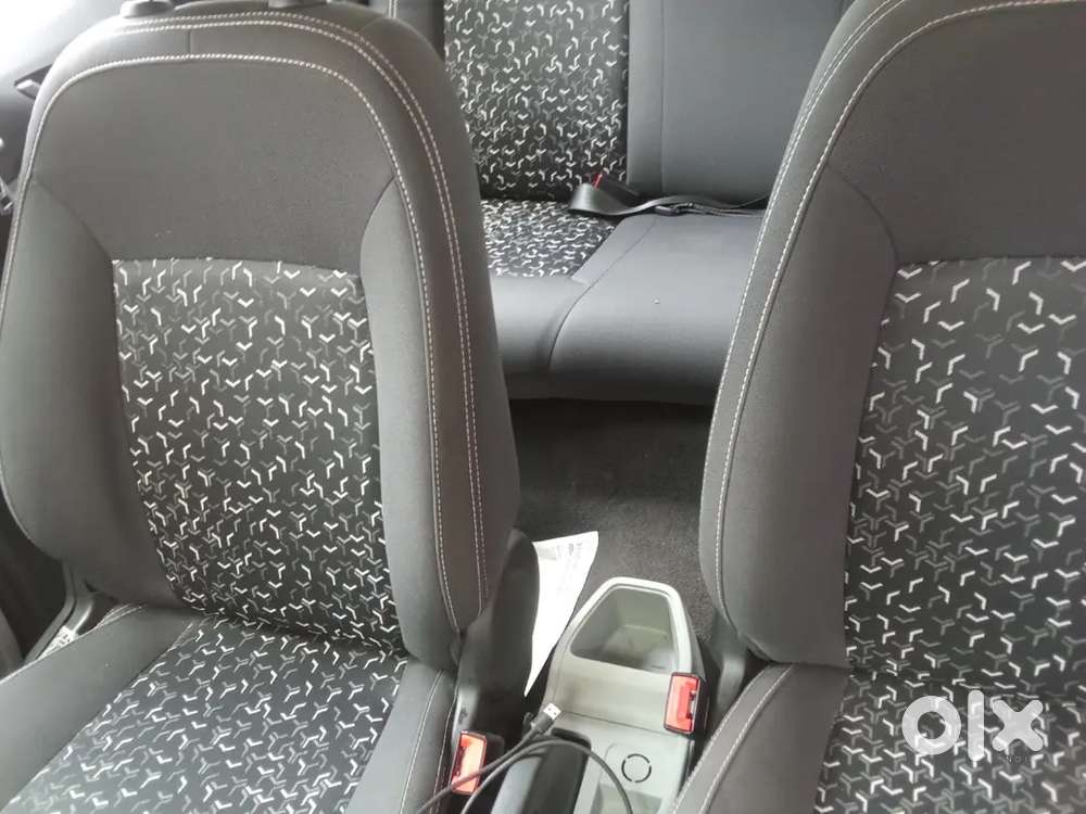 Tata Tiago 2021 Petrol 16100 Km Driven