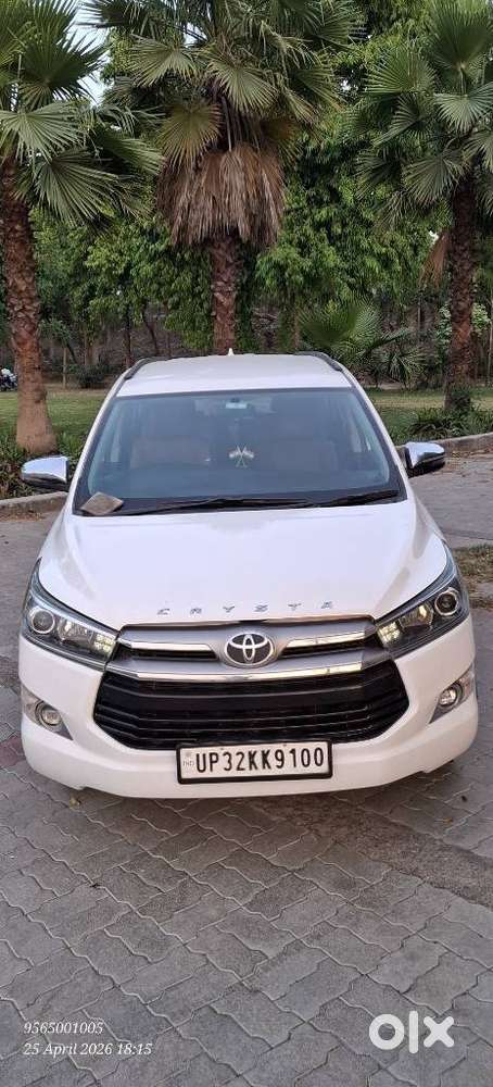 Toyota Innova Crysta 2.8z Automatic, 2019, Diesel