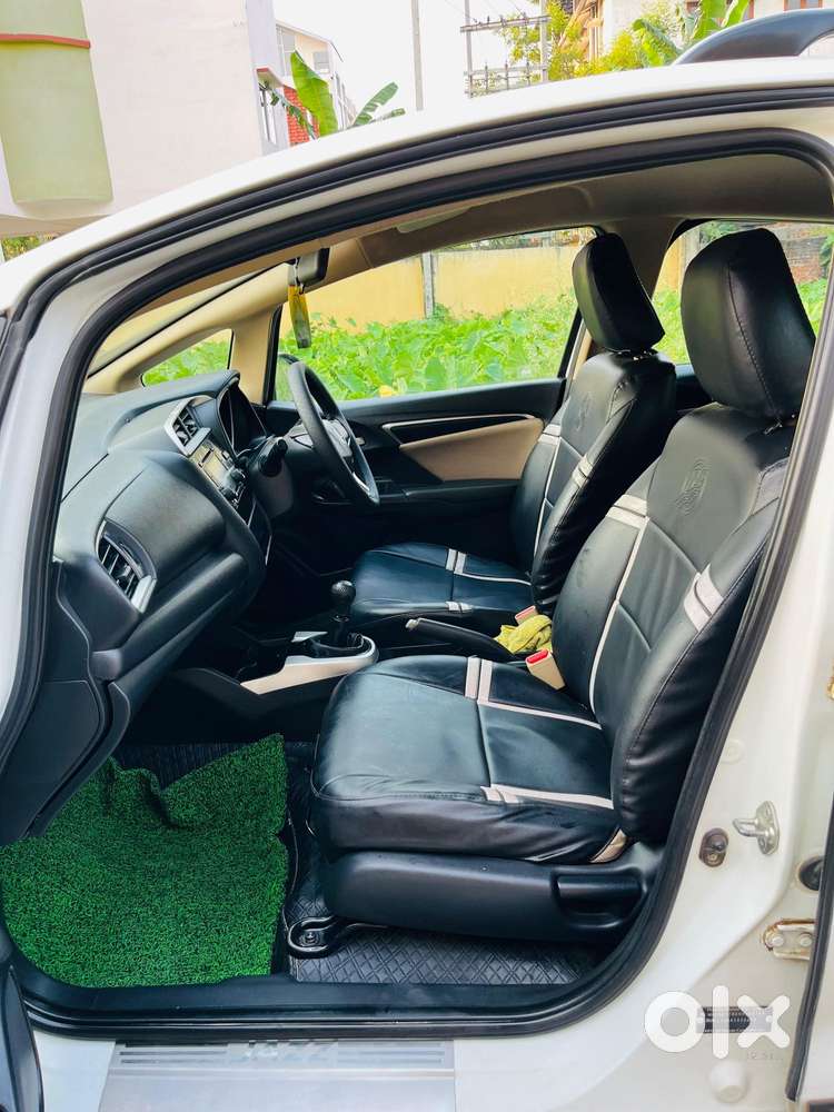 Honda Jazz V Cvt, 2017, Petrol