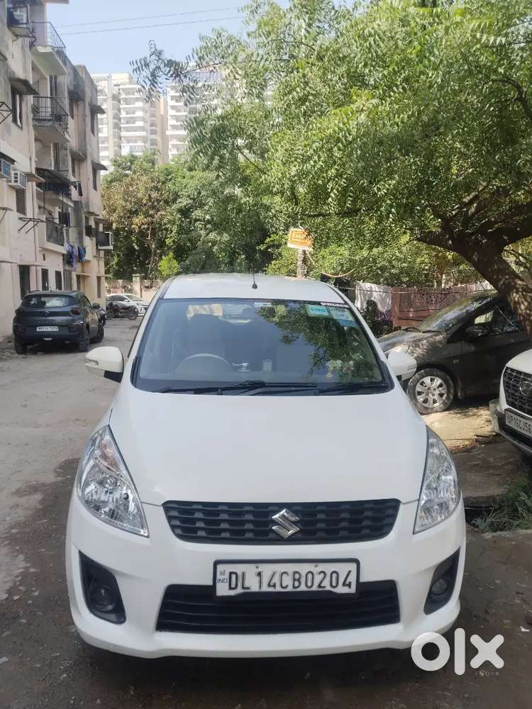 Maruti Ertiga 7 Seater Cng Petrol