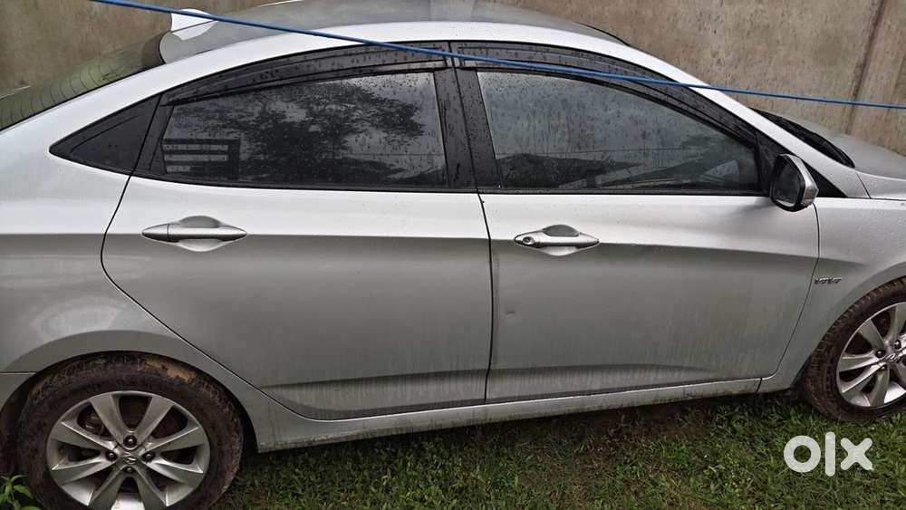 Hyundai Verna Petrol 2011 In Mint Condition With 4 New Tires