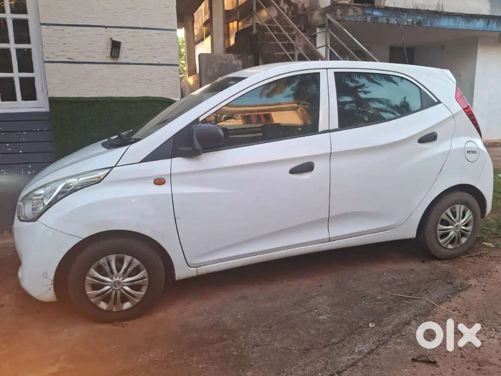 Hyundai Eon 2016 Petrol 100000 Km Driven