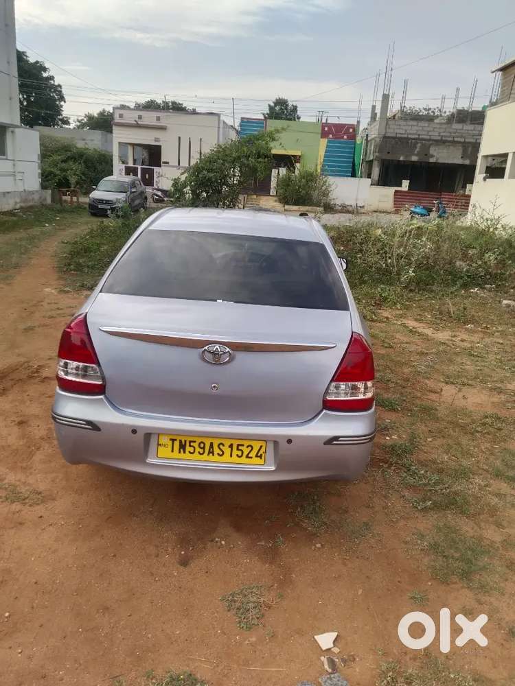 Toyota Etios 2011 Petrol