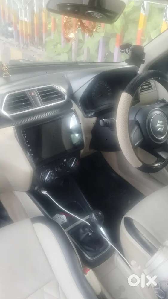 Maruti Suzuki Dzire 2023 Petrol 120558 Km Driven