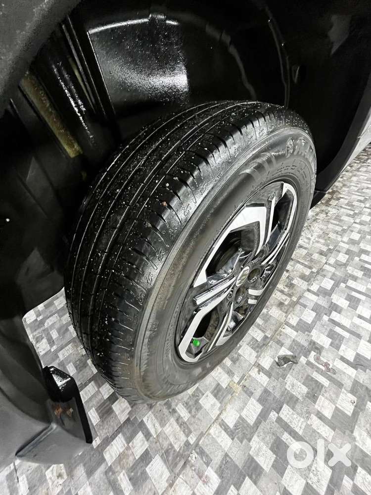 Maruti Suzuki Brezza 2023 Petrol Well Maintained