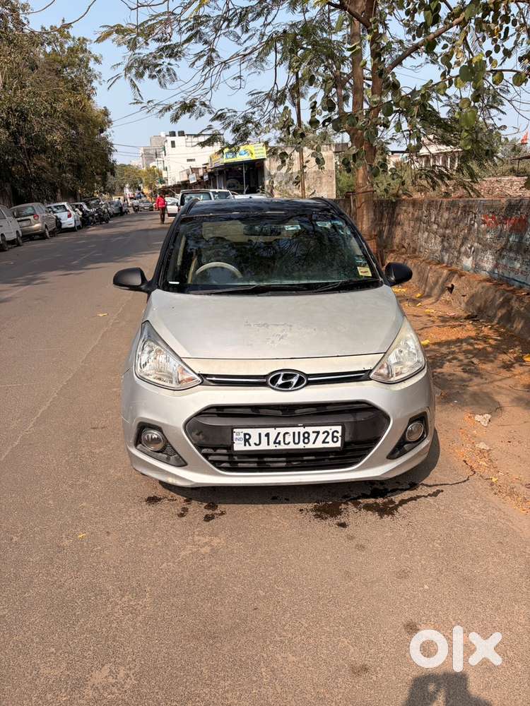 Hyundai Grand I10 2014 Diesel 120000 Km Driven
