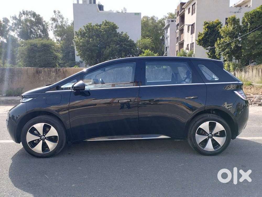 Mg Windsor Ev Essence, 2025, Electric