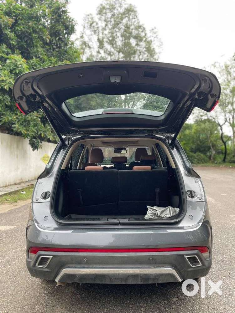 Mg Hector Plus Savvy Pro 1.5 Turbo Petrol Cvt 7 Str, 2024, Petrol