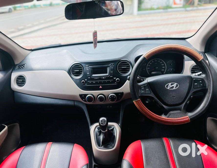 Hyundai Grand I10 2013-2016 Sportz, 2015, Petrol