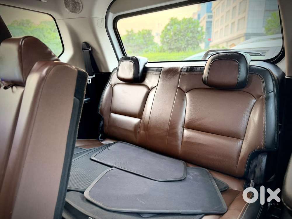 Mahindra Scorpio N Z8 Petrol Mt 7 Str, 2023, Petrol