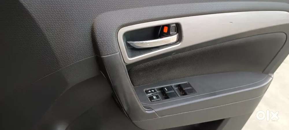 Maruti Suzuki Brezza 2016 Diesel 102000 Km Driven