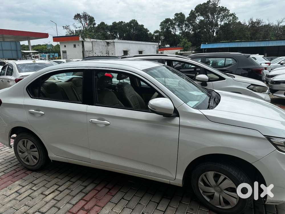 Honda Amaze 2018 Smt Petrol 37000 Km Driven