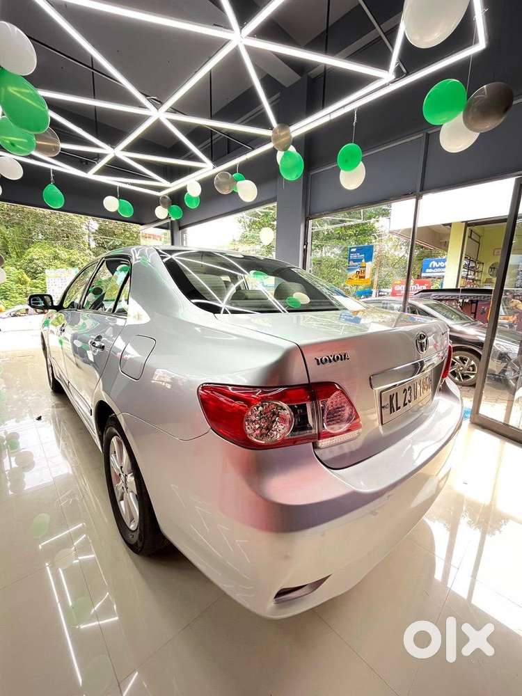 Toyota Corolla Altis 2008 Automatic Cng 128000 Km Driven
