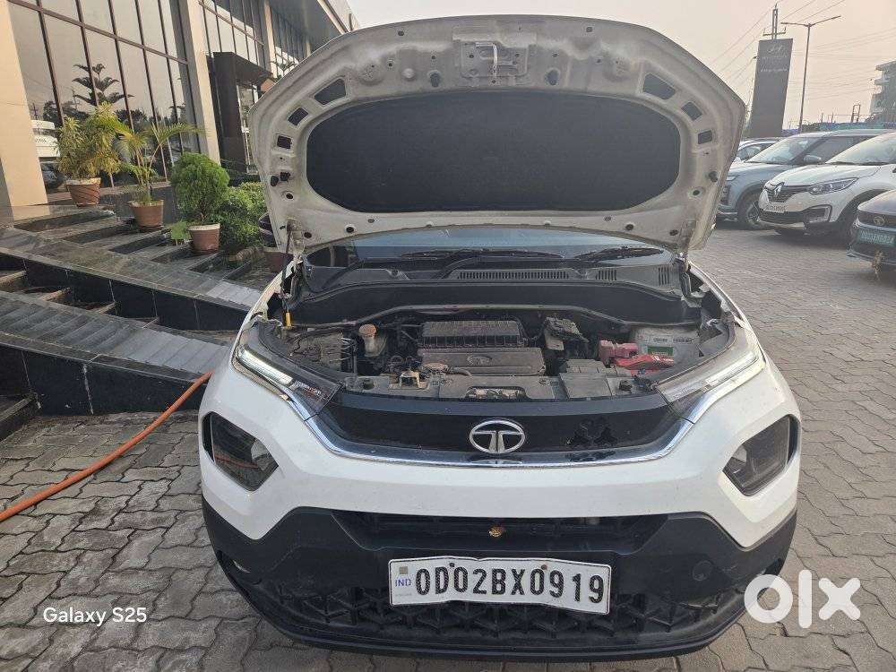 Tata Punch 1.2 Revotron Creative Dual Tone, 2022, Petrol