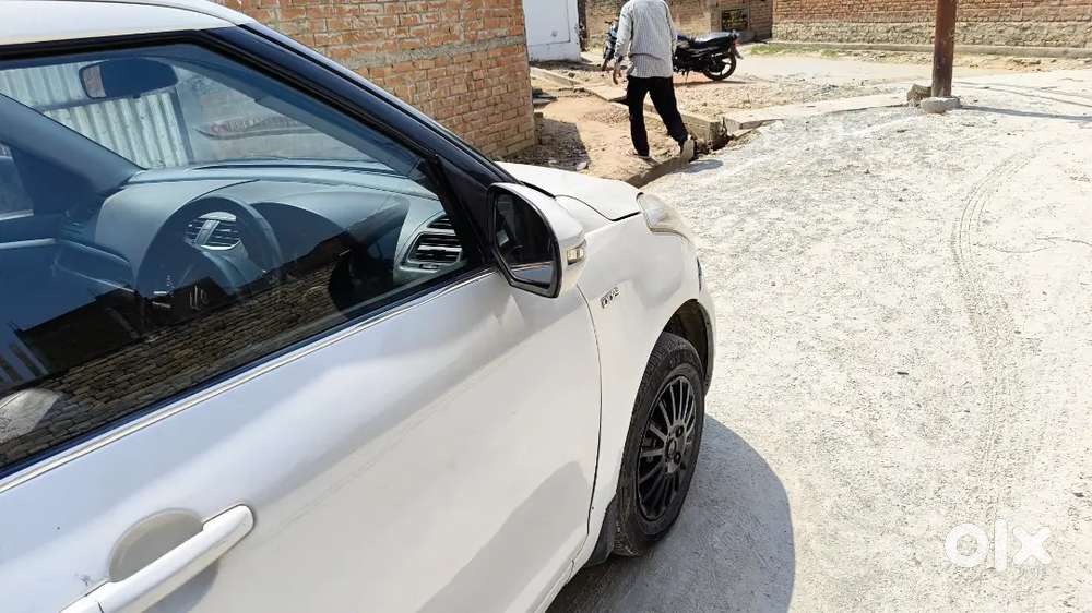 Maruti Suzuki Swift 2013 Diesel 97000 Km Driven