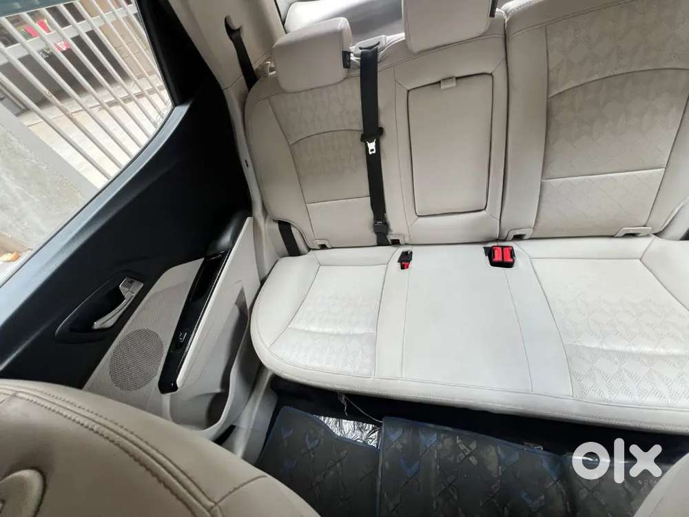 Mahindra Xuv400 Ev 2024 Automatic
