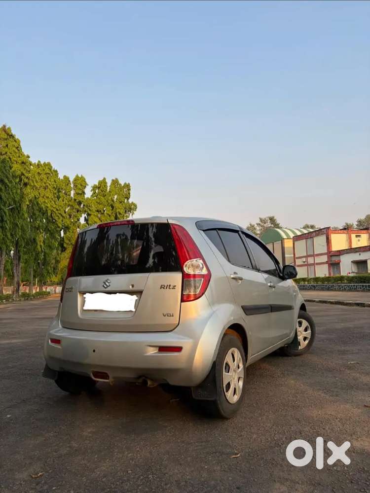 Excellent Condition And Low Driven Car Mileage 25 To 24 Kmpl