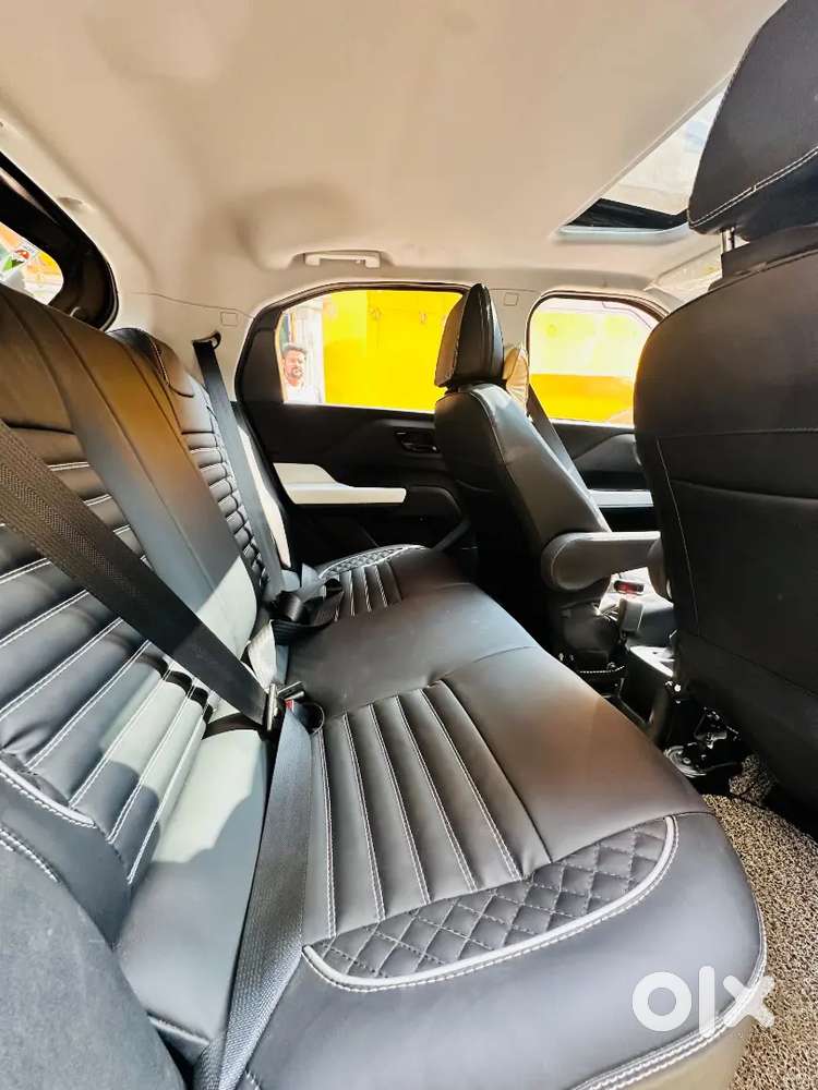 Tata Punch Dazzle 2024 Sunroof Year First