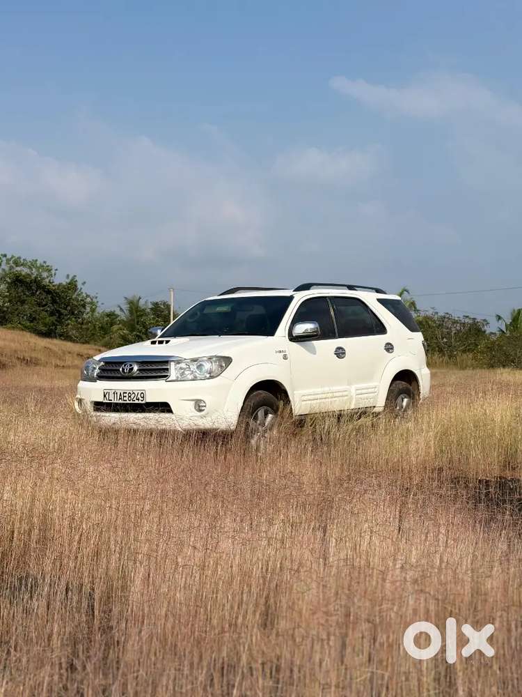 Toyota Fortuner Legender Diesel 2010
