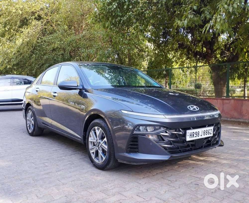 Hyundai Verna 1.5 Sx (o) Ivt, 2023, Petrol