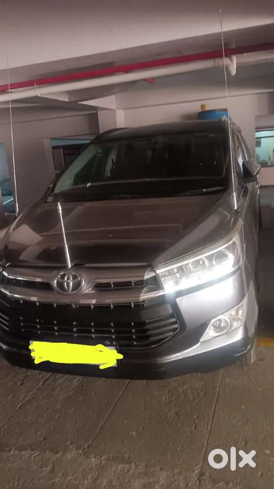Toyota Innova Crysta 2017 Diesel 258000 Km Driven