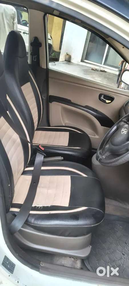 Hyundai I10 Sportz 2012