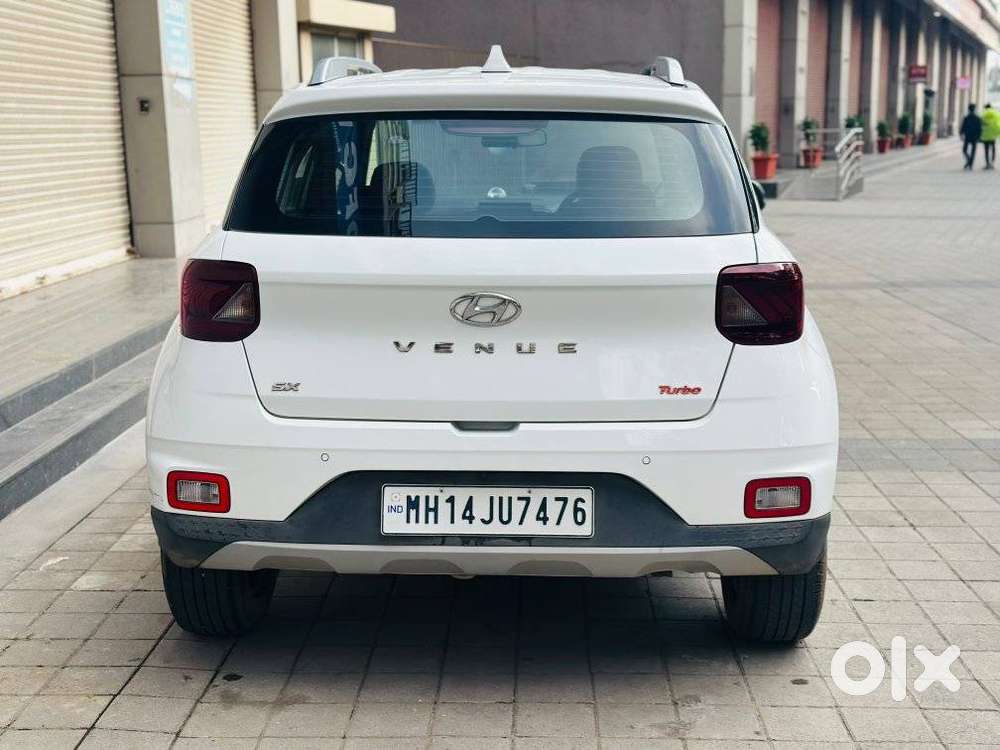 Hyundai Venue Sx Mt, 2021, Petrol