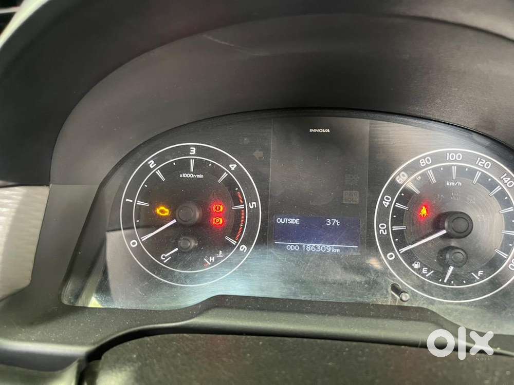 Toyota Innova Crysta 2017 Diesel 190000 Km Driven