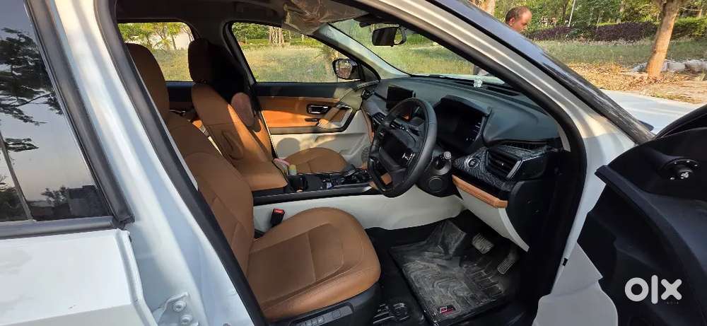 Brand New Safari Adventure X+ At With Adas