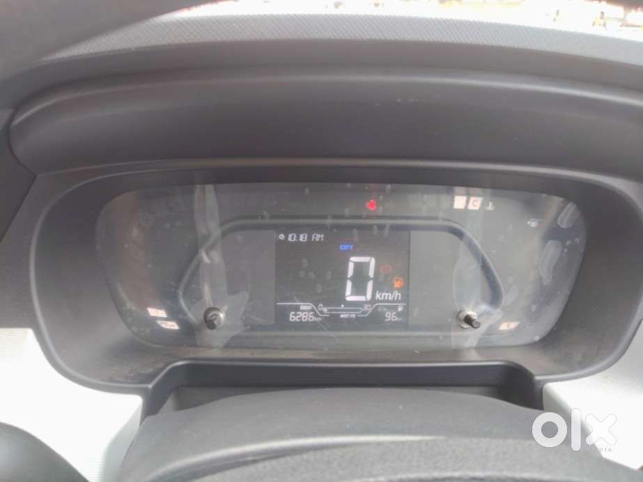 Tata Punch Pure, 2025, Petrol