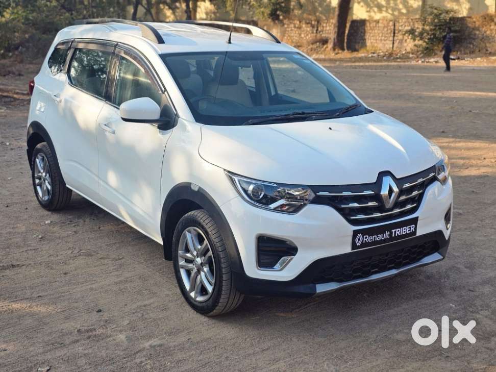 Renault Triber Rxz, 2020, Petrol