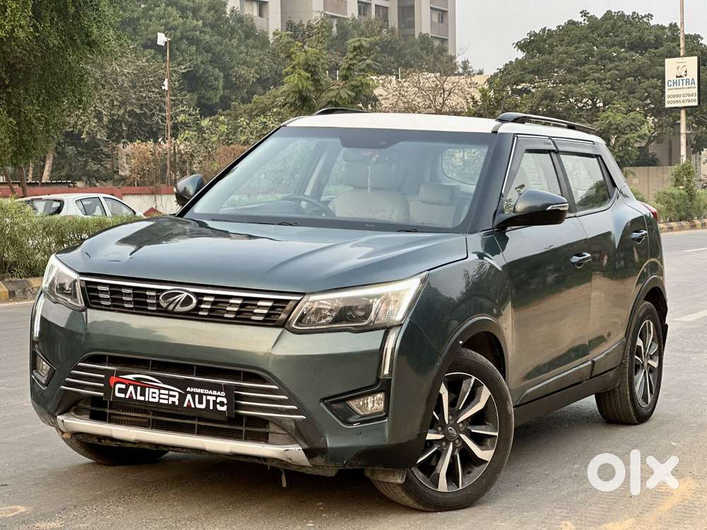Mahindra Xuv300 W8 (o) 1.5 Diesel Amt Dual Tone, 2020, Diesel
