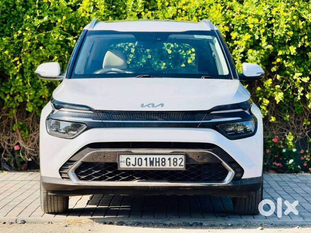 Kia Carens 1.4 Luxury Plus 6 Str, 2022, Petrol