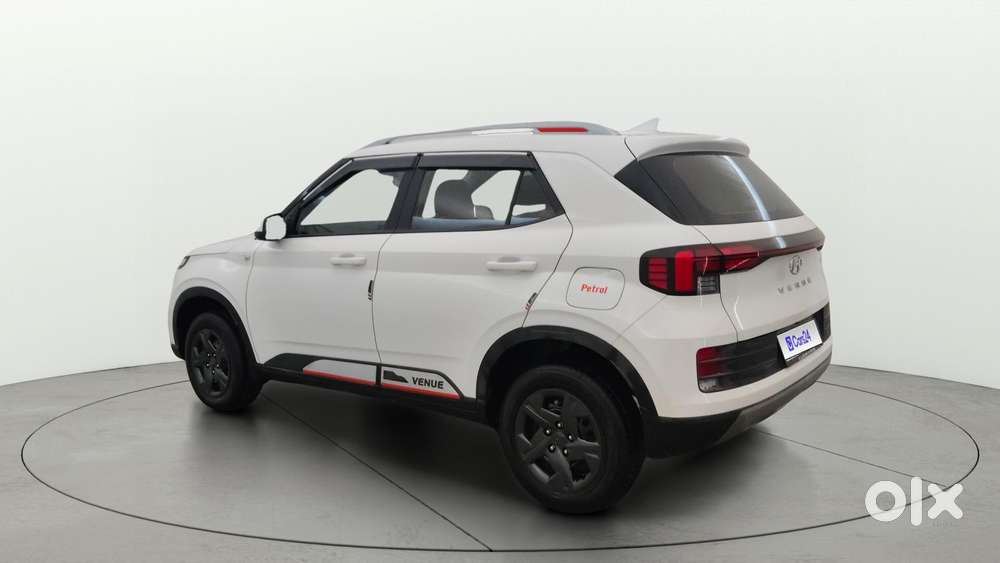 Hyundai Venue [2022-ongoing] 1.2 S, 2023, Petrol