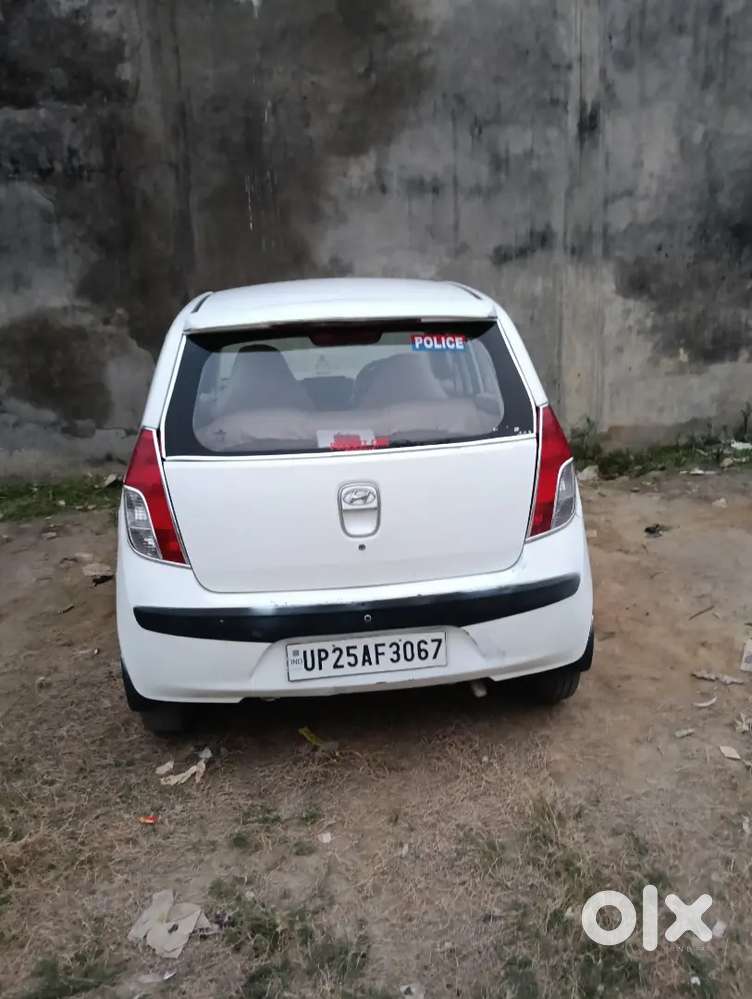 न्यू टायर न्यू बैटरी एलईडी है Ac चालू 2030  गुड कंडीशन कोई कमी नहीं