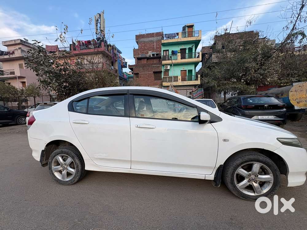 Honda City Petrol Manual Dec 2010