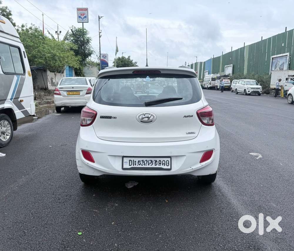 Hyundai Grand I10 Petrol At Top Model