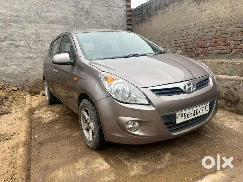 Hyundai I20 2014 Diesel 88700 Km Driven
