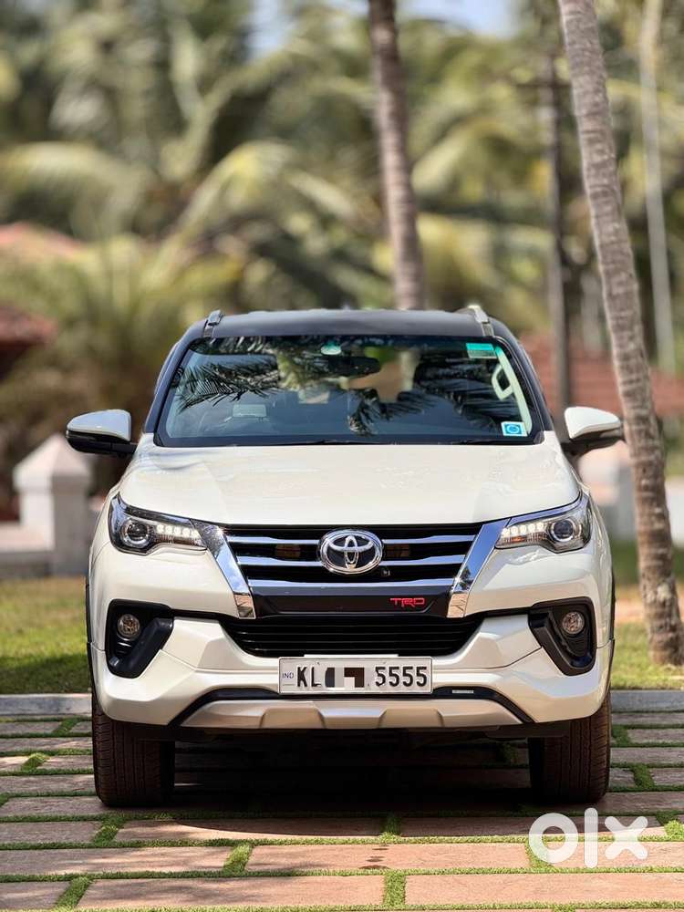 Toyota Fortuner [2021-ongoing] 2.8 2wd Diesel At, 2020, Diesel