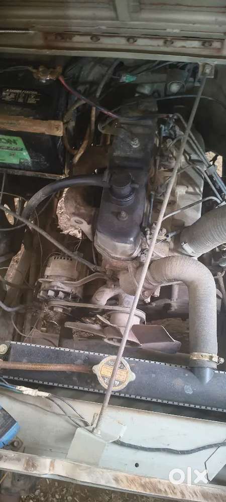 Mahindra Jeep  2002