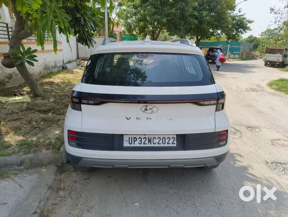 Hyundai Venue 2022 Diesel 55000 Km Driven