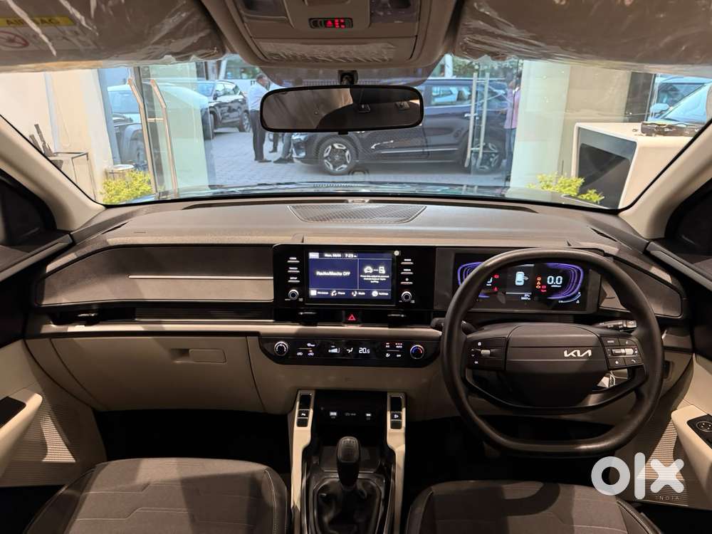 Kia Carens Clavis G 1.5 6mt, 2025, Petrol