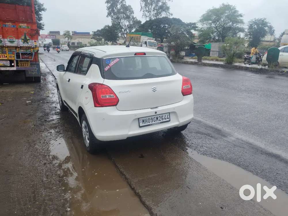 Maruti Suzuki Swift 2024 Vxi Optional