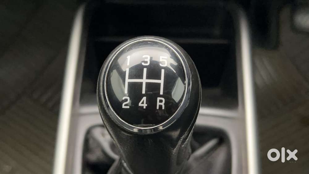 Maruti Suzuki Baleno Zeta, 2017, Petrol