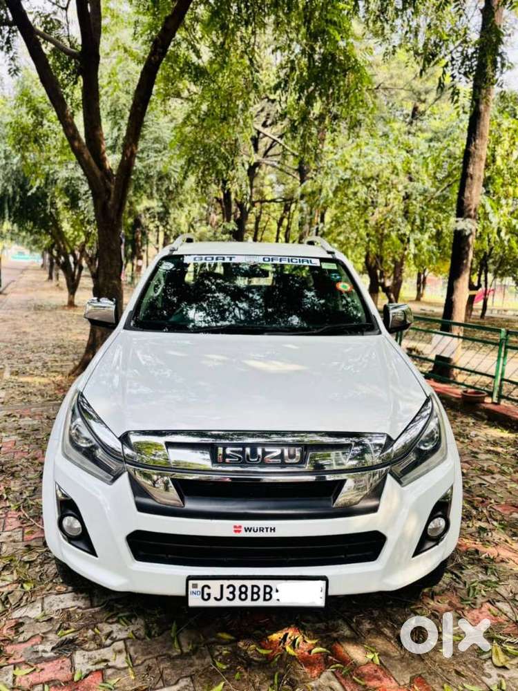 Isuzu V-cross Z 4x4 Mt, 2020, Diesel