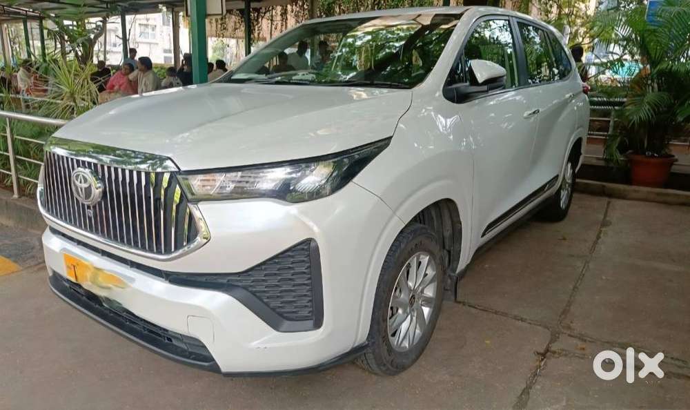 Toyota Innova Hycross 2.0 G-slf 7 Str, 2024, Petrol