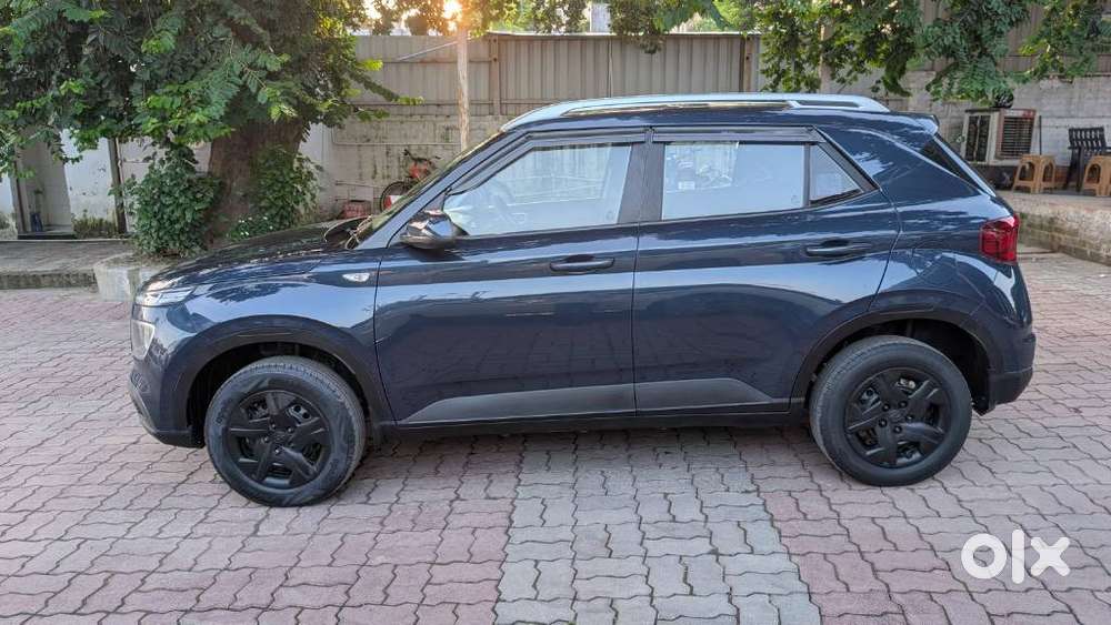 Hyundai Venue S Plus Mt 1.2 Kappa, 2021, Petrol