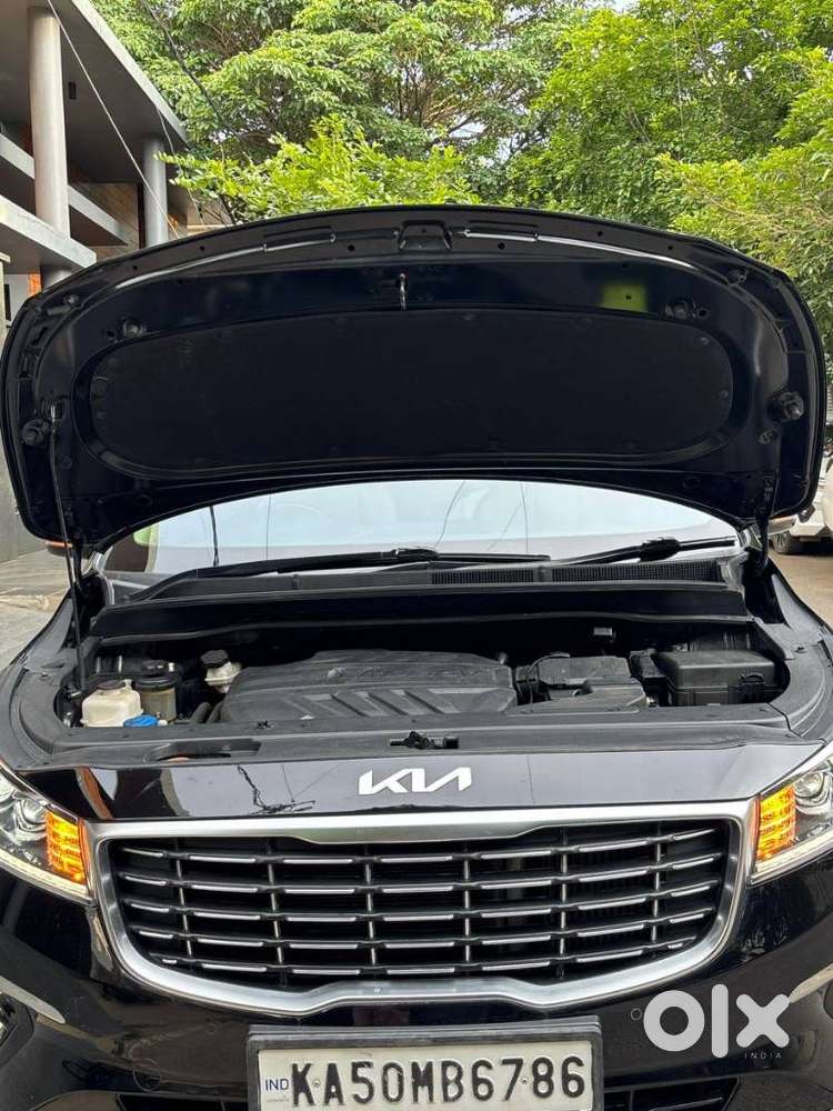 Kia Carnival Limousine Plus 7 Str, 2022, Diesel