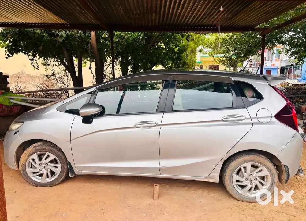Only Personal Buyer Contect Not Car24 And Spinny